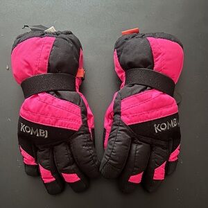 kombi Kids Winter gloves S/M Barely Used Perfect Condition